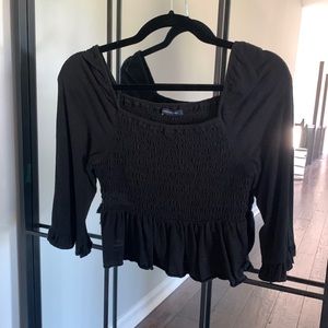 American Eagle summery black top